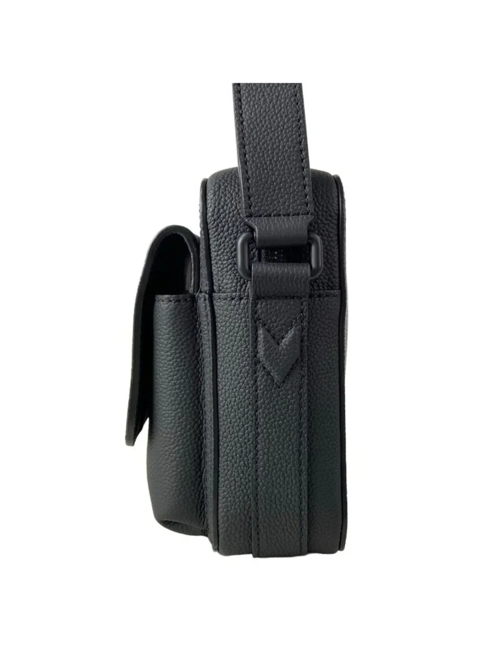 Louis Vuitton category shoulder